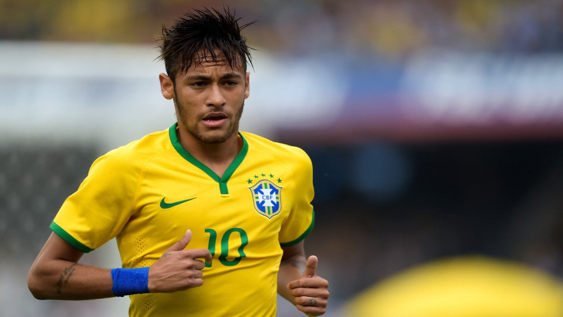 九游游戏-运动雕塑大赛：运动与艺术的融合创作，运动雕塑作品